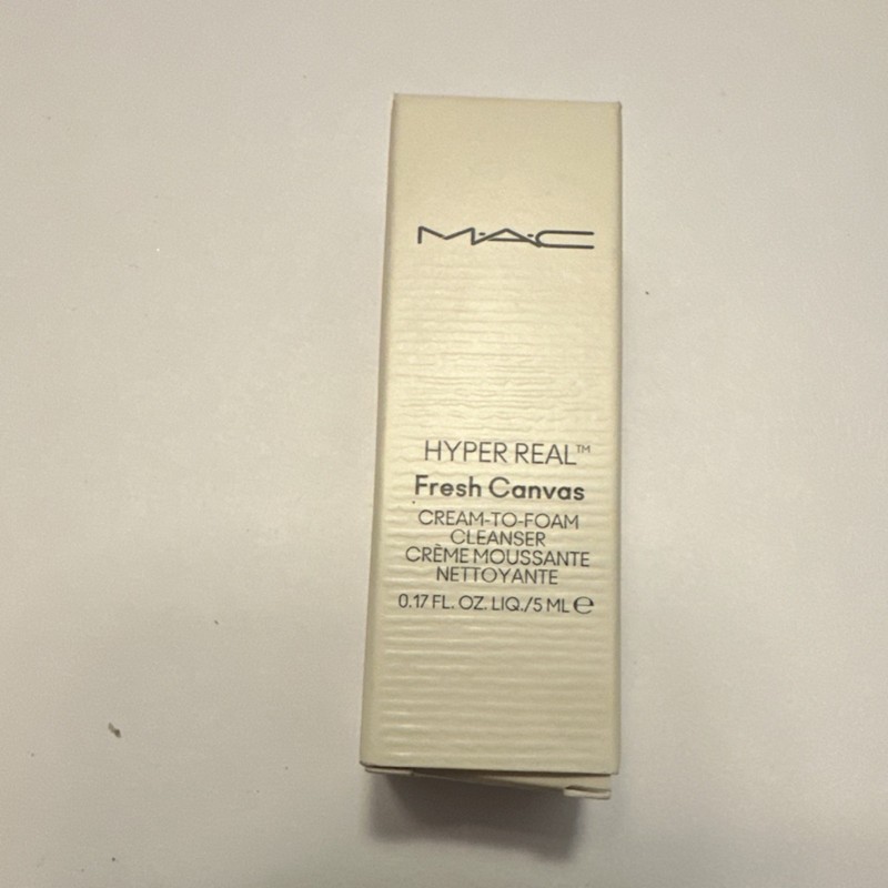 M·A·C Hyper Real Cream-to-Foam Cleanser 0.17 fl oz 5 ml Sample Size
