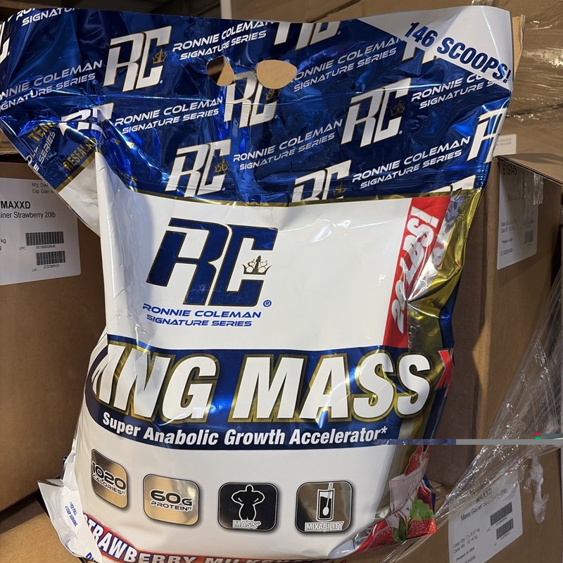 Ronnie Coleman King Mass Strawberry and cookies and cream 20lb Expires In July