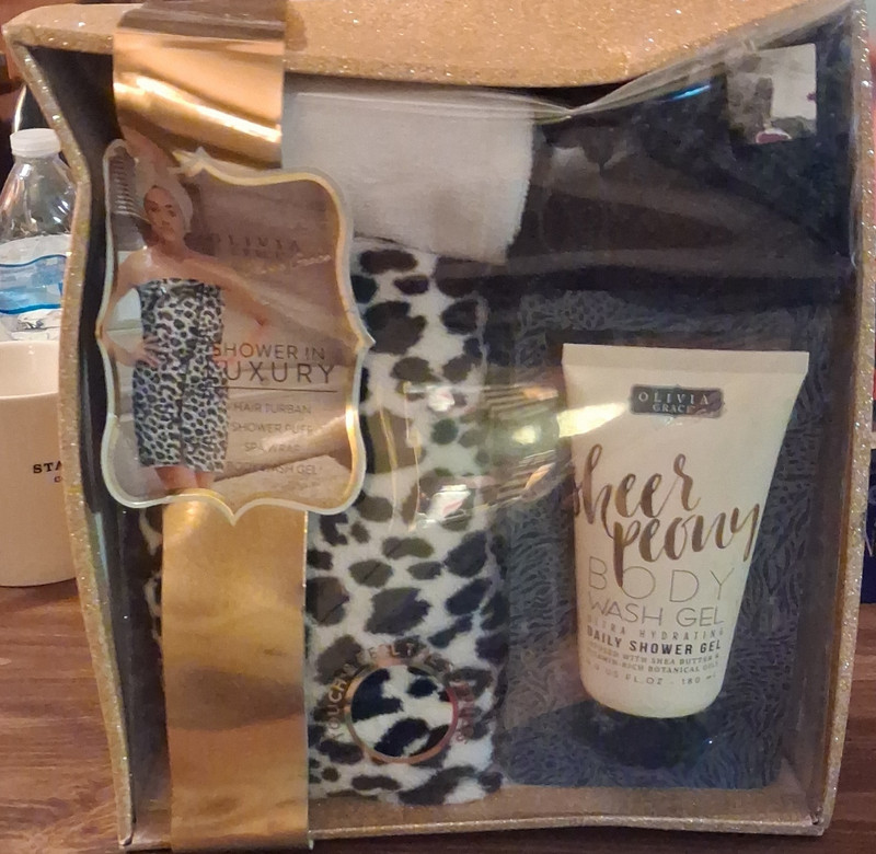 Olivia Grace Sheer Peony Bath Accessories Set Leopard Pattern Cruelty-Free Gel
