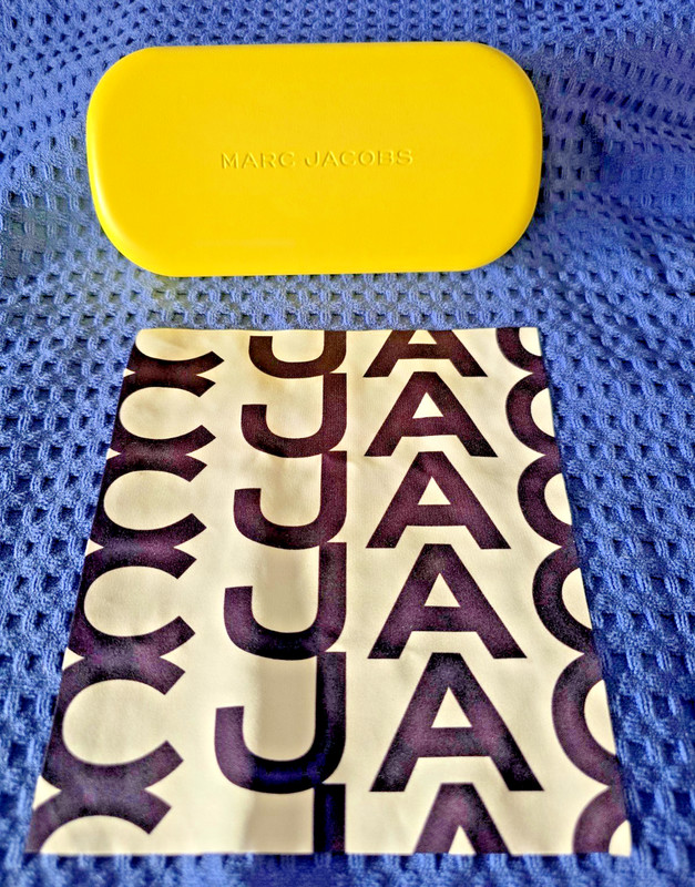 Authentic large Marc Jacobs Sunglasses Case Neon Yellow Hard Shell with Logo