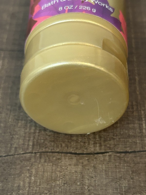 Bath & Body Works Vermont Honey Apple Triple Moisture Cream 8oz New Rare gallery
