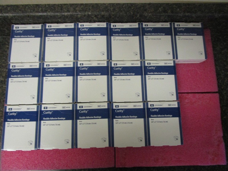 16 Boxes of Curity Neon Adhesive Bandage Sterile 3/4″ x 3″ 50 per Box REF 44103