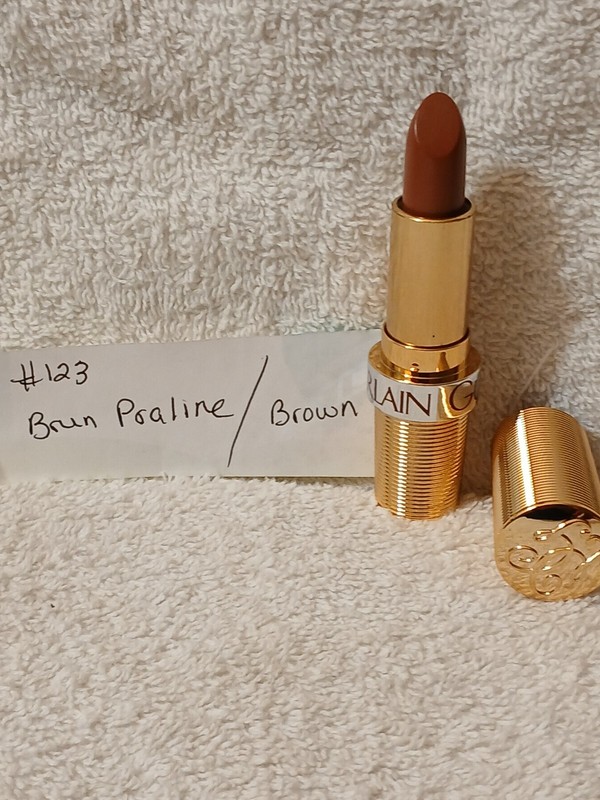 Guerlain KissKiss Pure Comfort Lipstick SPF 10 123 Brun Praline Super rare
