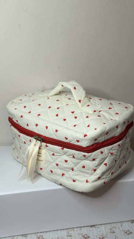 White Cotton Cosmetic Bag With Red Heart Print Makeup Pouch Travel Organizer