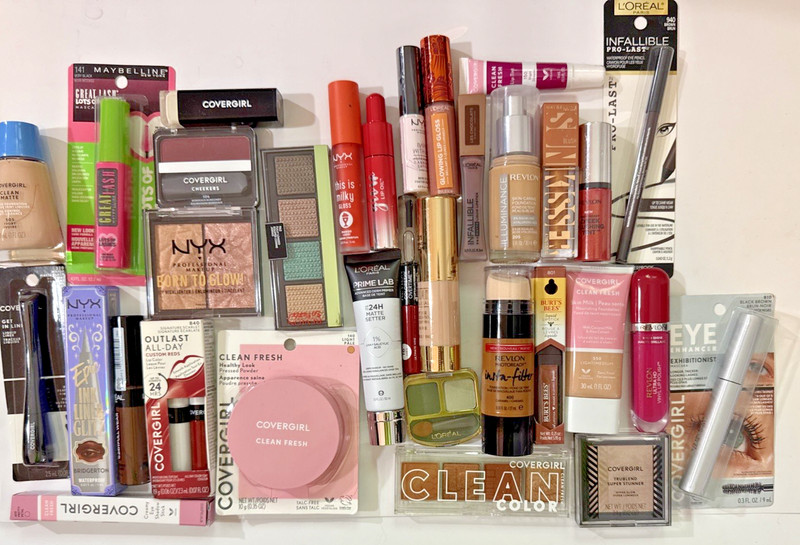 25 Piece Name Brand Mixed Makeup Bundle: CoverGirl, Maybelline, L’Oreal, NYX