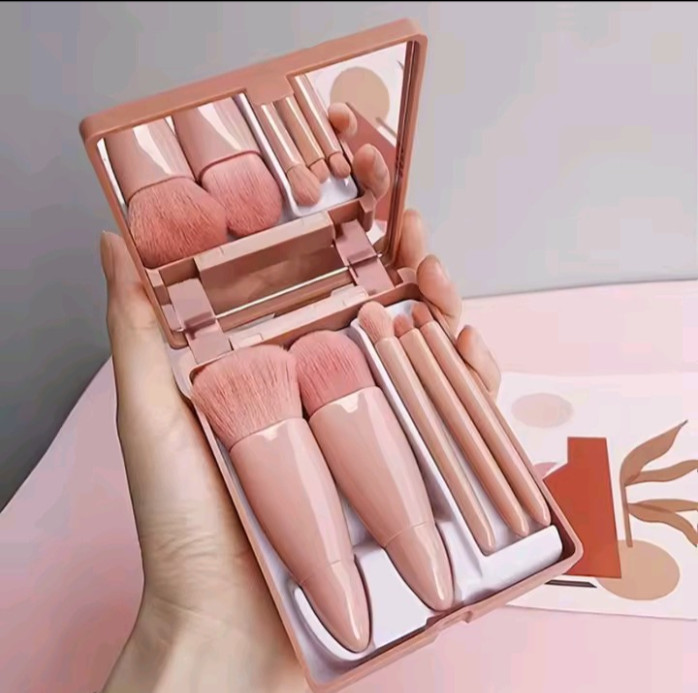 5Pcs Portable Makeup Brush Set with Mirror Foldable Travel Mini Brush Kit