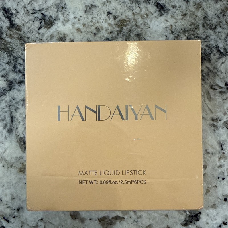 Handaiyan Matte Autumn Winter Set Liquid Lipstick – 6×2.5ml – 6 Pack. Set A