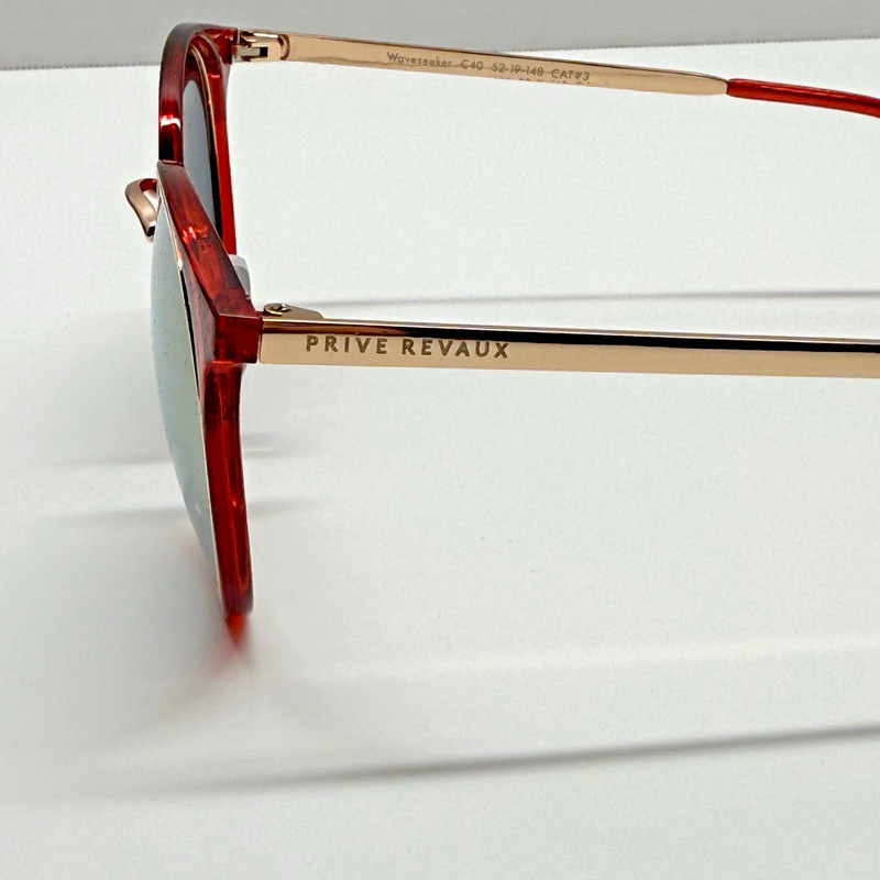 -Designer Polorized Sunglasses- Privé Revaux WaveSeeker 148mm -With Case- gallery