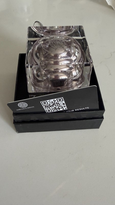Forever Flawless Diamond Infused Collagen Reconstructive Mask gallery