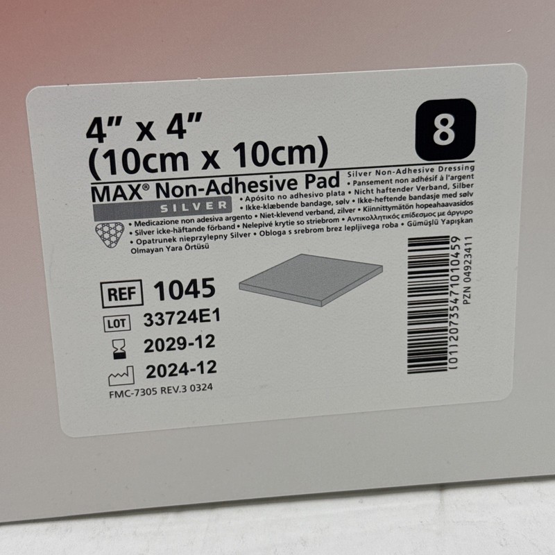 (8) NEW PolyMem MAX Silver 4" x 4in Non-Adhesive Pad Foam Dressing Exp 2029 gallery