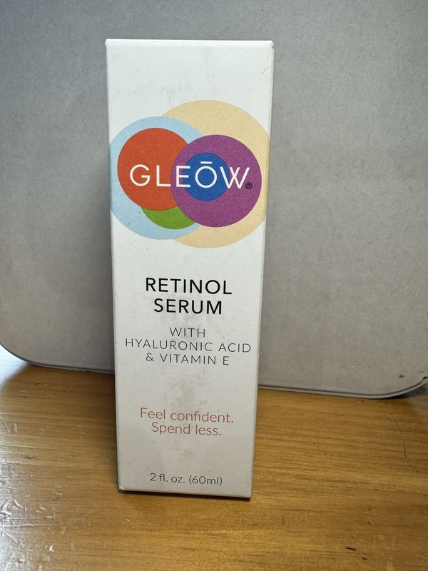 GLEOW Retinol Serum with Hyaluronic Acid & Vitamin E