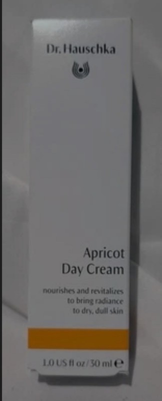 Dr. Hauschka Apricot Day Cream 1.0 fl oz / 30 ml – Expires 09/2026+ – BNIB