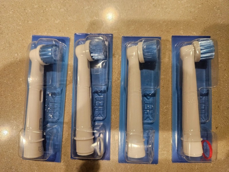 Oral-B Sensitive Replacement Electric Toothbrush Heads – 4 Count