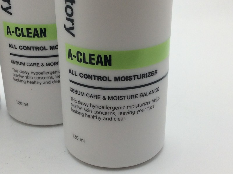 CNP Laboratory A-Clean All Control Moisturizer Sebum Care And Moisture Balance gallery