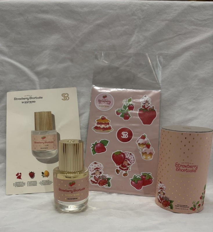 Scentbird Strawberry Shortcake Eau De Parfum 20ml