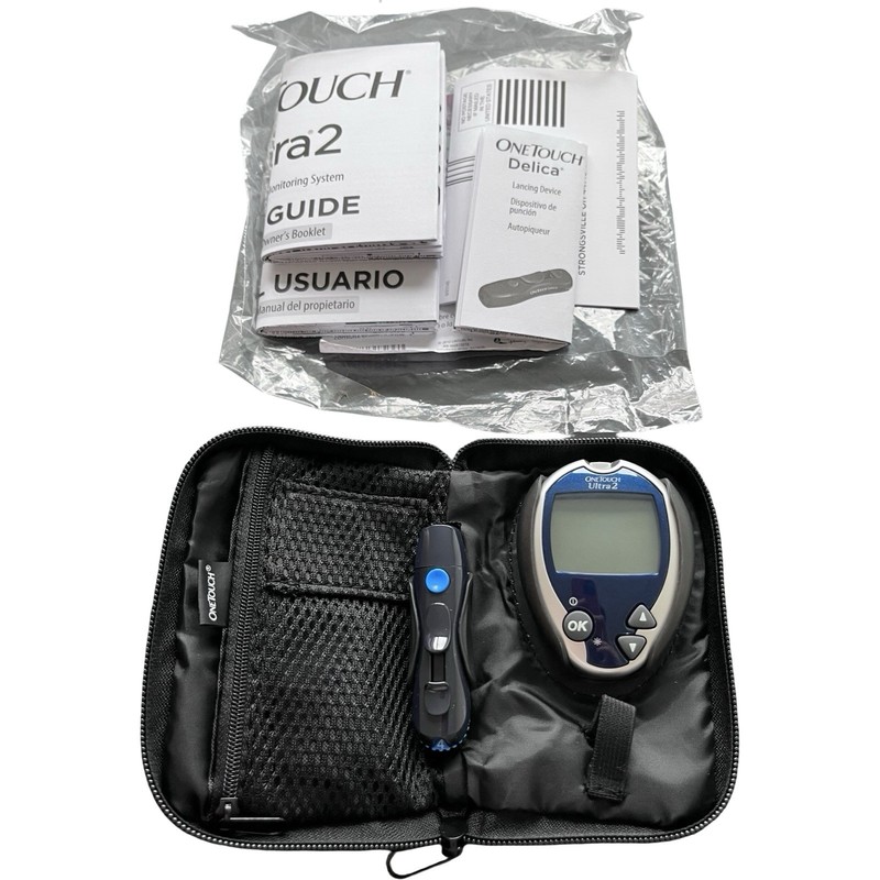 One Touch Ultra 2 Blood Glucose Meter Monitor Glucometer With Carrying Case New