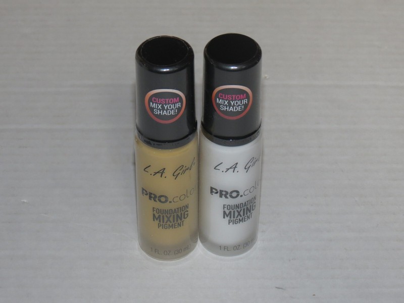 New LA Girl Pro Color Foundation Mixing Pigments Yellow GLM712 & White GLM711