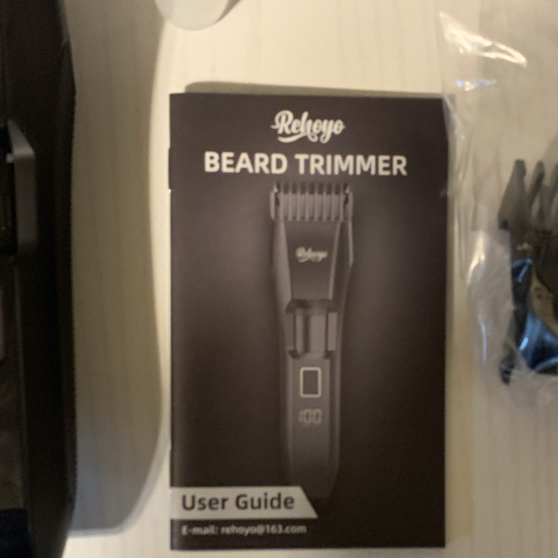 Rehoyo HT-8701 Cordless Beard Trimmer Adjustable Length Black for Men gallery