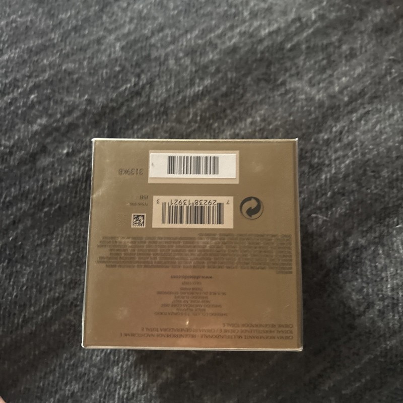 Shiseido Ginza Tokyo Future Solution LX Total Regenerating Cream 50ml/1.7oz. NEW gallery