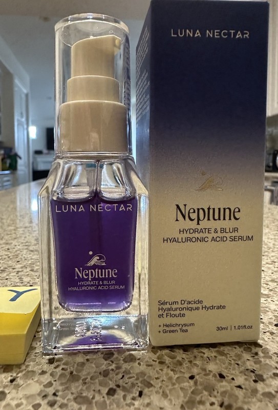 Luna Nectar Neptune Hydrate & Blur Hyaluronic Acid Serum EXP 12/26 1oz/30mL FULL