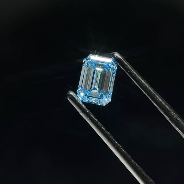 10CT Natural Emerald Cut Blue color CVD Certified Lab Grown Diamond VVS1 Clarity gallery