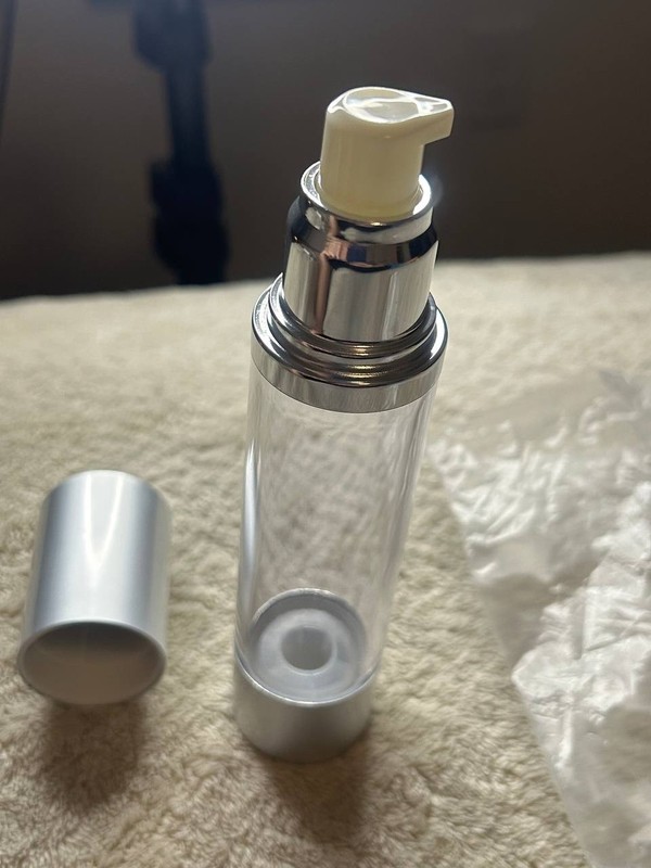 300x 50ml Clear Airless Pump Bottles. Silver Cap Empty Cosmetic Lotion Dispenser