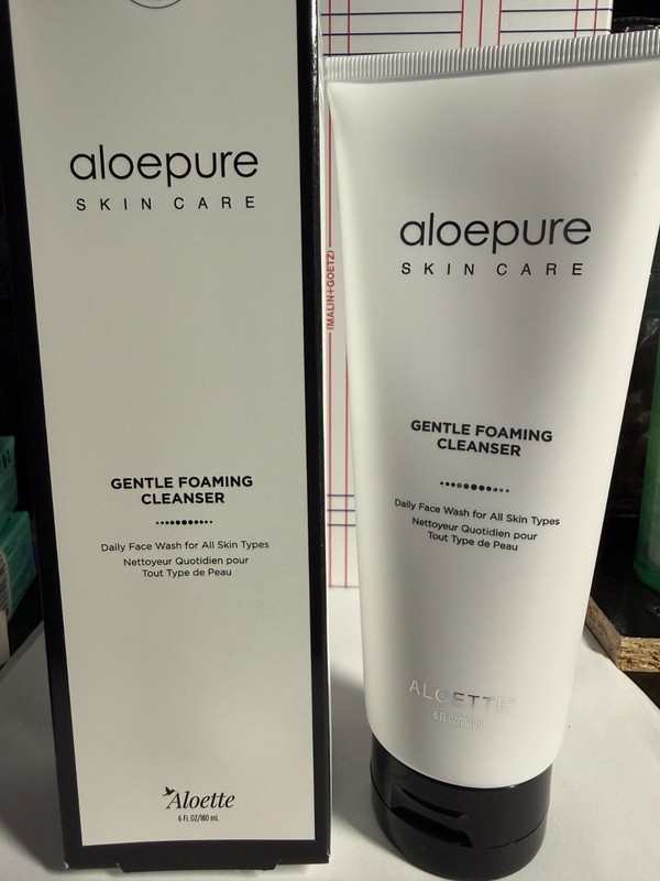 Aloepure Gentle Foaming Cleanser by Aloette for Unisex – 6 oz Cleanser NIB