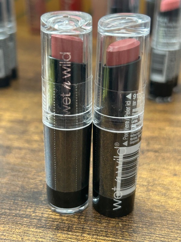 Wet n Wild Megalast Matte Lip Color 912C In The Flesh Sealed 2 Pack
