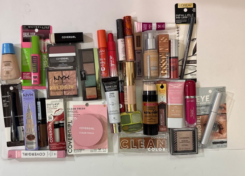25 Piece Name Brand Mixed Makeup Bundle: CoverGirl, Maybelline, L'Oreal, NYX gallery