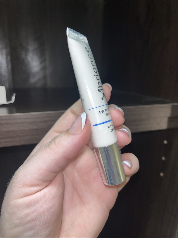 Vibriance Eye Renewal Serum - for Dark Circles, Puffiness, Crow's Feet - 0.5 OZ. gallery