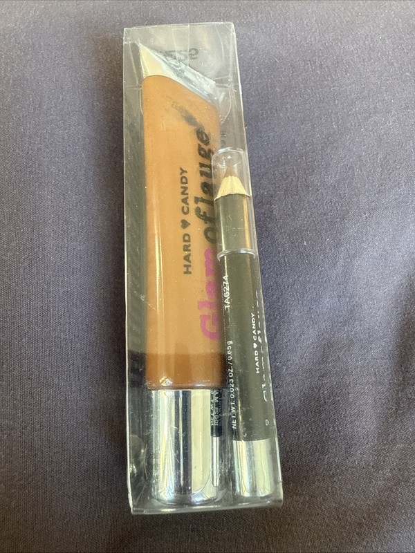HARD CANDY HEVY DUTTY CONCEALER WITH CONCALER PENCIL CLOVE 1225