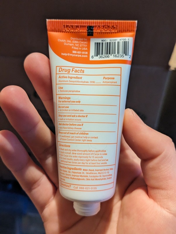 Set of 2 Carpe Antiperspirant Foot Lotion 1.35 fl oz w/ Silicone Applicator gallery