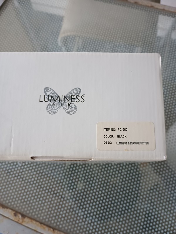 Luminess Air Airbrush Pro Makeup System PC-250 NIB gallery