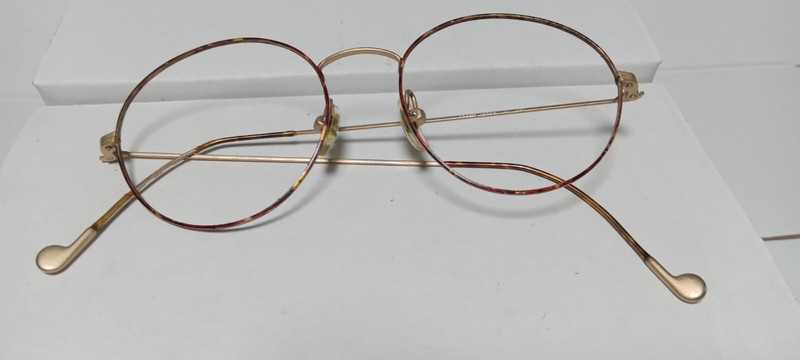 Calvin Klein Lighweight Vintage Wireframe Eyewear Model CK114, 145 mm