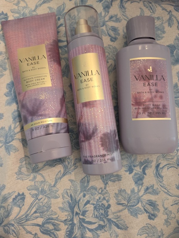 Bath & Body Works Vanilla Ease Vanilla Set: Mist, Body Cream, Wash, Lotion