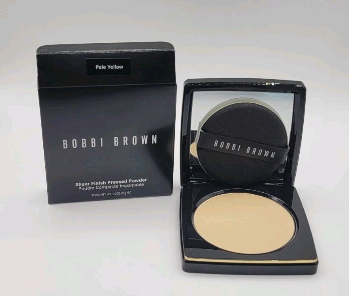BOBBI BROWN Sheer Finish Pressed Powder – Pale Yellow-0.31 oz / 9g – NEW in BOX