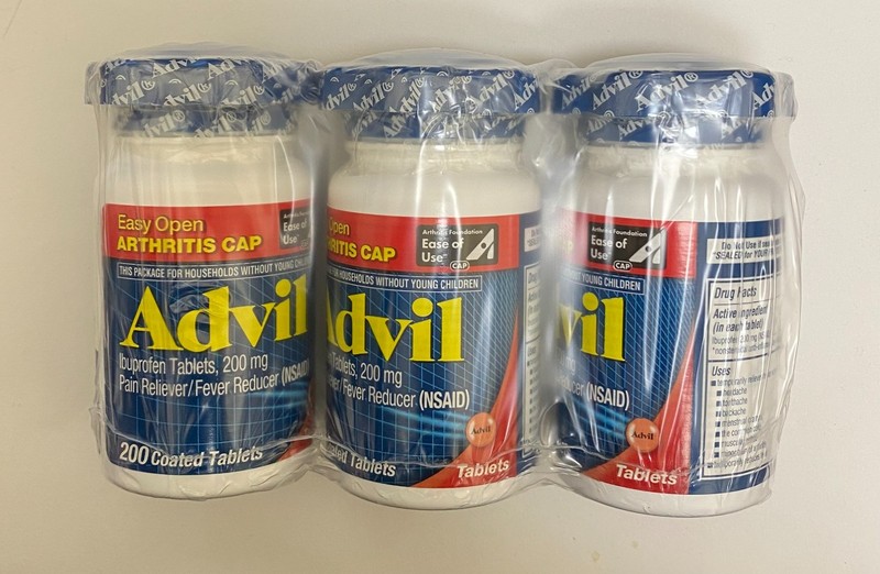 3 Pack – Advil Pain Reliever & Fever Reducer 200 mg 200 Count Exp 06/2026
