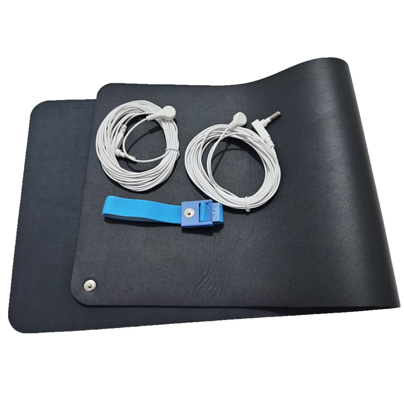 Earthing Universal Mat Kit Grounding Mat With Cord EMF Shielding Therapy 26×9.8″