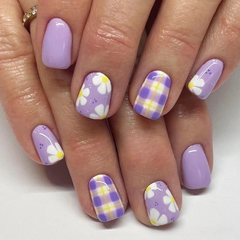 48Pcs-Short Square Purple Plaid White Daisy Cute Daily Press on Fake Nails