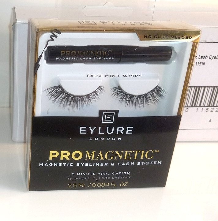 Eylure Magnetic Eyeliner Lash System & Faux Mink Wispy Lashes Four In Box NEW gallery