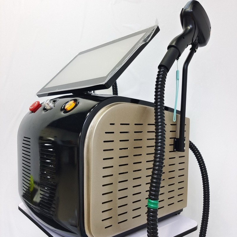 755 808 1064 Diode Laser Hair Removal machine face body permanent epilator gallery