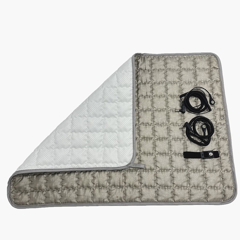 EMF EMI Reducing Earthing Grounded Silver Blankets Throws Plush Pad Sheet Mats