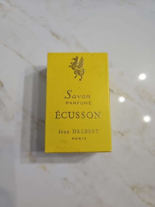 Vintage Ecusson Jean D’Albret Savon Parfume Soap Bar New In Box Rare!!!