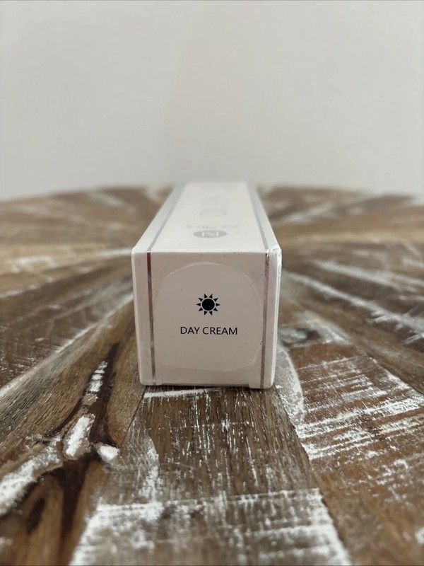 Neora Age IQ DAY Cream (Nerium Age Defying) - 1fl oz/30ml - 07/2027 - NIB! gallery