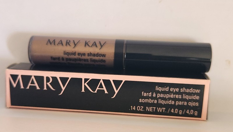 Mary Kay Liquid Eye Shadow – Meteor shower