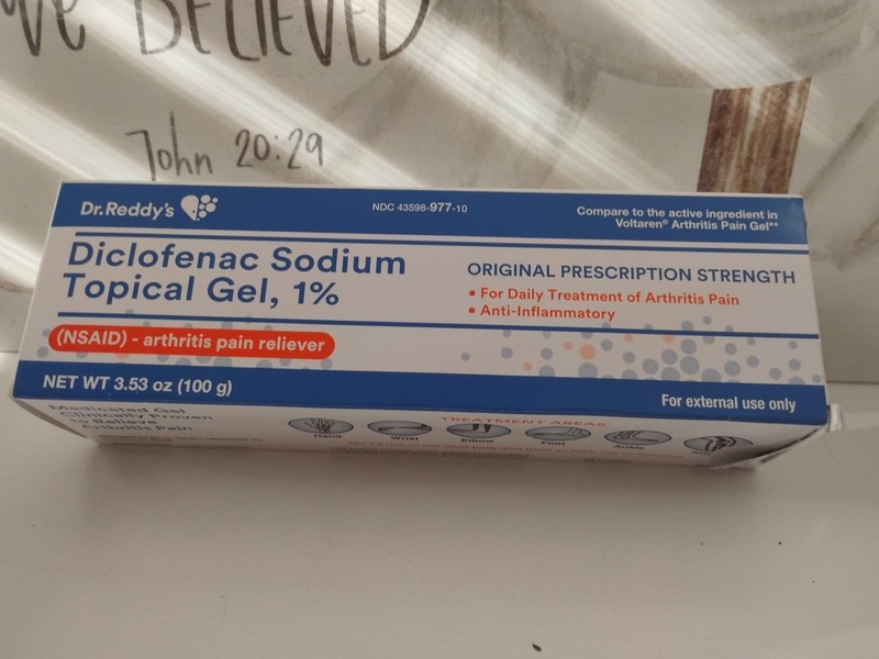 Dr Reddys Diclofenac Sodium Topical Gel 1% 100grams Box Exp 11/2026