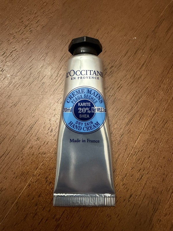 L’Occitane Creme Mains Dry Skin Hand Cream Shea France Travel .3 fl oz 10ml New