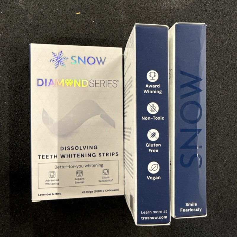 3 PACK – SNOW Diamond Series Dissolving Teeth Whitening Strips + Repairs Enamel