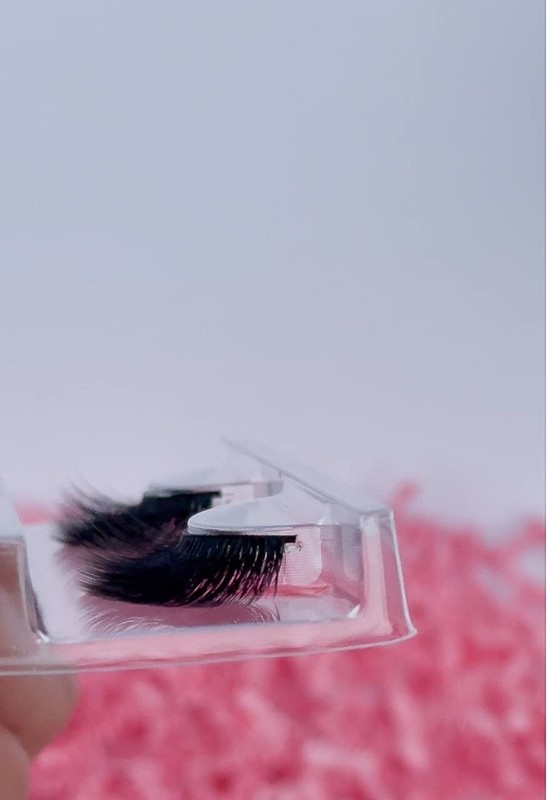 Ioni Eyelashes 3D Faux Mink Lashes Fluffy Natural Long- Reusable 100% Handmade
