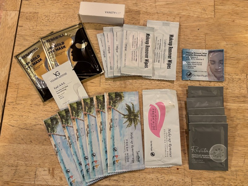 Makeup Remover – Travel Sample Packets – 18 Count – 2 Eye Masks & Vanity Kit